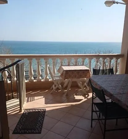 Apartment Casa Con Veranda Sul Mare Ovile la Marina
